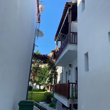 Apartment Beautiful By Center Of Chalkidiki Pefkochori