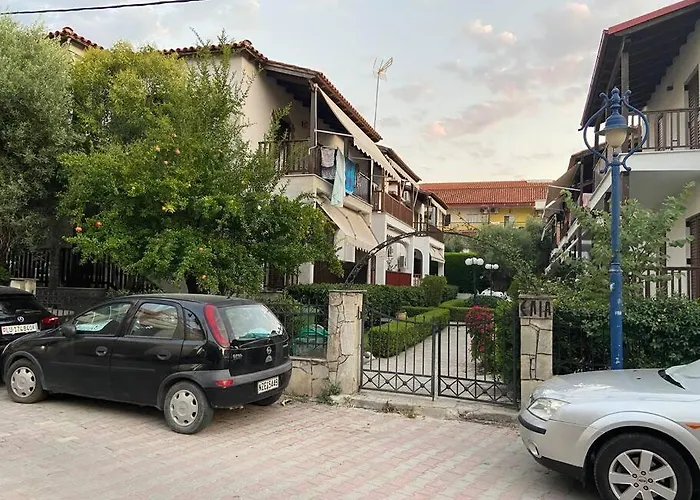 Beautiful By Center Of Chalkidiki Appartamento